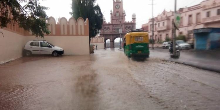 જામનગર છેલ્લા બે કલાકમા વરસ્યો આટલો વરસાદ,