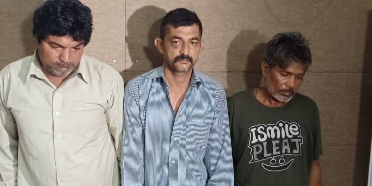 આંગડિયા પેઢીમાં થી પૈસા લઈને નીકળતા લોકો આ શખ્સોના ટાર્ગેટમાં જ રહેતા…