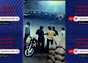 કાલાવડમા ભડાકા કરવા બે પોલીસકર્મીઓ સહીત ચારને પડયા ભારે…