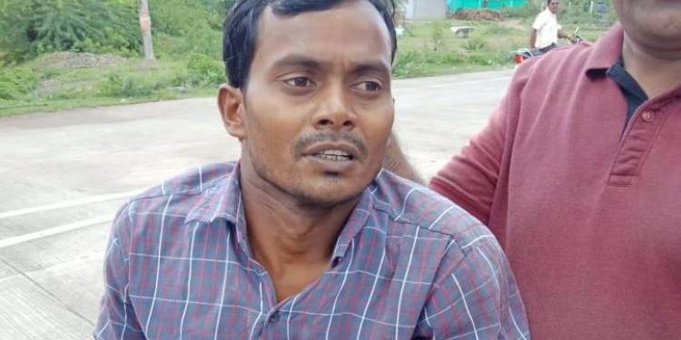 ખુન કેસનો આરોપી કોર્ટ નજીકથી નાશી છૂટ્યા બાદ ધ્રોલ નજીકથી ઝડપાઈ ગયો