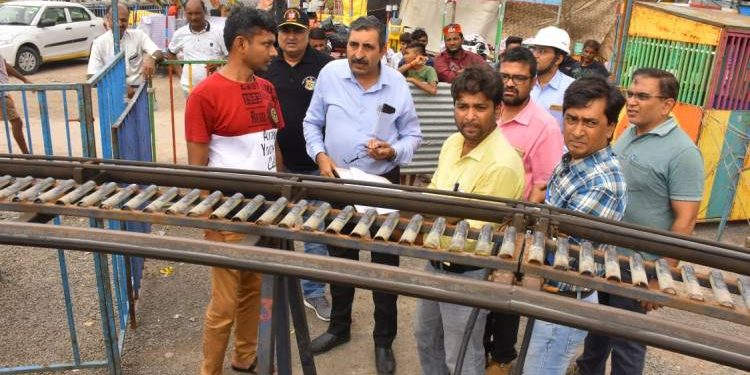 રાઈડ્સ ચેકિંગ માટેની નવ સભ્યોની ટીમ પહોચી મેળામાં…