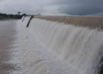 રાજ્યના ખેડૂતો ફરી ચિંતામાં, જળાશયોમાં માત્ર હવે આટલું જ પાણી બચ્યું છે