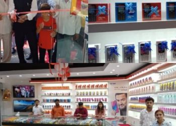 જામનગરના સૌથી મોટા મોબાઈલ શોરૂમ ઉમિયા મોબાઈલ(રાજકોટવાલા) નો શુભારંભ…