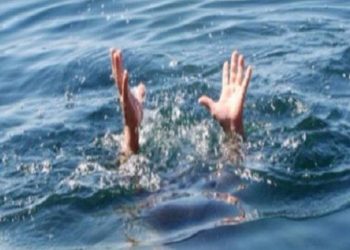 કાલાવડમાં કિશોરી પડી કુવામાં બચાવવા પડ્યો યુવક અને…