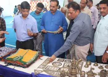 જામનગરવાસીઓને સ્વદેશી બનાવટની વસ્તુઓનો વપરાશ કરવાની અપીલ કરતા મંત્રી ધર્મેન્દ્રસિંહ જાડેજા