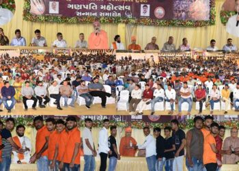 શ્રી એચ.જે.લાલ ચેરીટેબલ ટ્રસ્ટ દ્વારા ગણેશોત્સવ પંડાલોના આયોજકોના સન્માન સમારોહ યોજાયો.