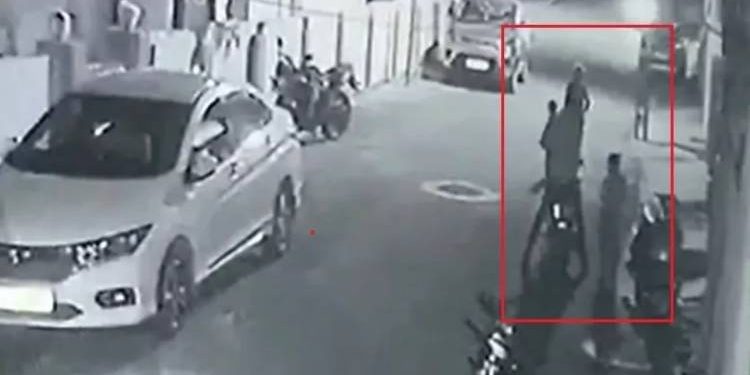 કાયદો વ્યવસ્થા છે જ નહીં ! 8 વર્ષની બાળાના અપહરણ બાદ દુષ્કર્મ