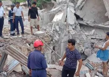 ઇમારત ધરાસાયી થતા પાંચથી વધુ મજૂરો દટાયા, એકનું ઘટનાસ્થળે જ મોત