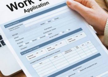 વિદેશ જવાની લાલચે શિક્ષિકા અને વિદ્યાર્થીઓએ 61 લાખ ગુમાવ્યા