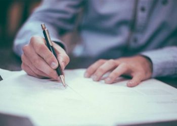 જામનગરના વકીલે જીલ્લા આરોગ્ય અધિકારીને લખ્યો પત્ર કે….