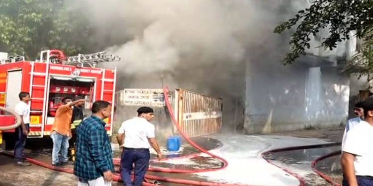 કેમિકલ ફેક્ટરીમાં લાગી ભયાનક આગ, મેજર કોલ જાહેર