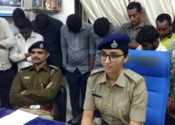 દેહવ્યાપારના ધંધાનો પર્દાફાશ, 9 યુવતી અને 11 પુરુષોની ધરપકડ