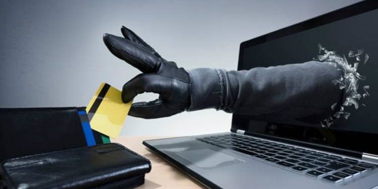 યુવકે એકપણ ટ્રાન્ઝેક્શન ન કર્યું હોવા છતાં 93000 હજાર ઊપડી ગયા.!