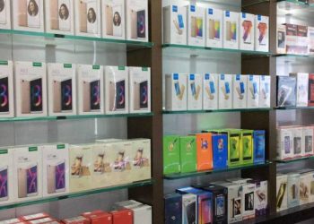 દુકાનદાર સાથે 21 લાખના ફોનની આવી રીતે થઇ છેતરપીંડિ