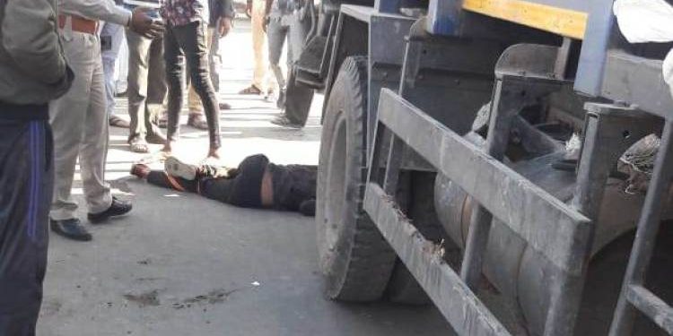 મનપાના ગાર્બેજ કલેક્શન વાહન અડફેટ એક યુવકનું મોત