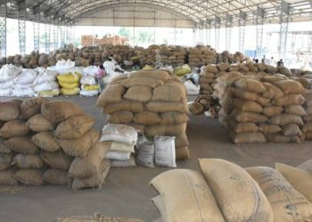 જામનગરમાં ‘ખાટલે મોટી ખોટ’, ફક્ત પાંચ ખેડૂતોને જ કર્યું ચૂકવણું !