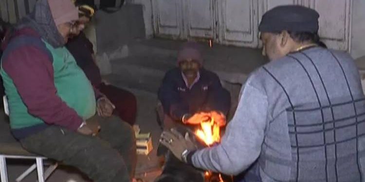 તાંપણાના સહારે જામનગરવાસીઓ, હજી વધુ ઠંડી માટે તૈયાર રહેજો !
