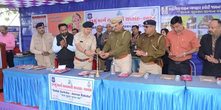 વાહનચાલકો માટેની સુવિધા વગર ઉજવાતા “માર્ગ સલામતિ સપ્તાહ”