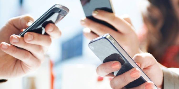 આપણી બેંક વિગતો એન્ડ્રોઇડ મારફતે ચોરી થઇ રહી છે !