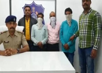 વેવાઇ-વેવાણની પ્રેમ કહાનીમાં હવે નવો ટ્વીસ્ટ, બંને પરિવાર પોલીસ સ્ટેશન કેમ પહોંચ્યા ?