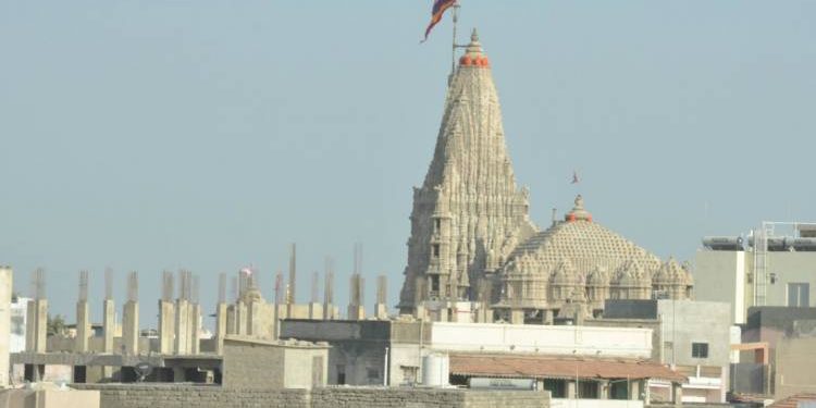 દ્વારકા જગતમંદિર નજીક ગેરકાયદે બાંધકામ મુદ્દે તંત્ર નિષ્ક્રિયઃ ધનરાજ નથવાણી