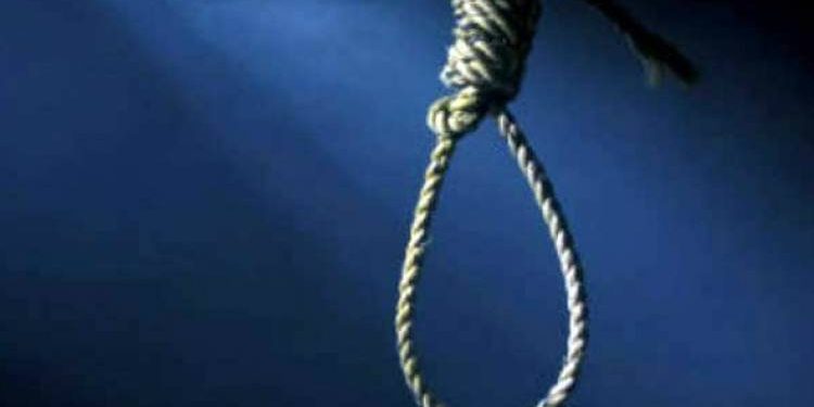 ઓનલાઈન શિક્ષણ: ધોરણ 8 ની વિદ્યાર્થીનીના આપઘાતનો આંખ ઉઘાડનાર કિસ્સો