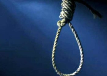 10માં ધોરણમાં અભ્યાસ કરતી દીકરીને ઓનલાઇન ક્લાસ માટે મોબાઇલ ન અપાવી શકનાર પિતાએ કર્યો આપઘાત