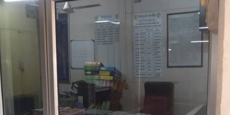 PGVCL ના નાયબ ઇજનેરની જોહુકમી સામે બોસ “લાચાર”