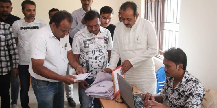 માં અમૃતમ કાર્ડનો કેમ્પ યોજાયો 