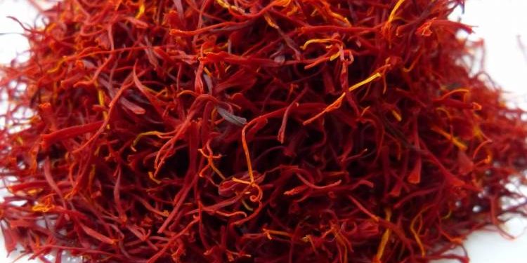 કેસર અસલી કે નકલી.? આ રીતે પડી જશે ખબર