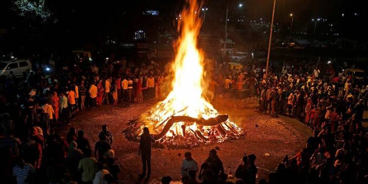 હોળાષ્ટક શરુ થયું ક્યારે પૂર્ણ થશે, લગ્ન, ઉદ્ઘાટન, ગૃહ પ્રવેશ સહિતના શુભકાર્યો પર લાગશે બ્રેક 