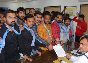 ફાયર સેફટી વિનાના ટ્યુશન કલાસ અને શાળાઓ સામે પગલા લો:NSUI