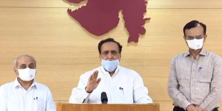 ગુજરાતમાં લોકડાઉનની ચાલી રહેલ વાતો પર મુખ્યમંત્રીએ શું કહ્યું..?