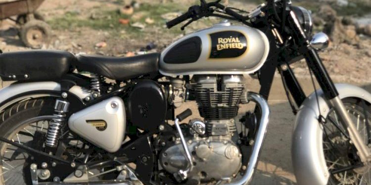 ઝડપાઈ એક એવી ગેંગ જે લક્ઝરી કાર અને બુલેટની જ કરતી હતી ચોરી…