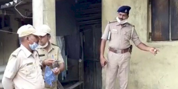 પાડોશીઓનું કૃત્ય, વૃદ્ધ મહિલાના પેટમાં ચાકૂના ઘા ઝીંકી હત્યા નીપજાવી