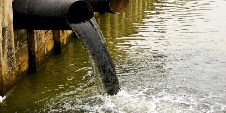 ગટર તથા ઉદ્યોગોનાં પ્રદૂષિત પાણી નદીઓમાં ઠલવાતાં હોય, NGTની કડક કાર્યવાહી…..