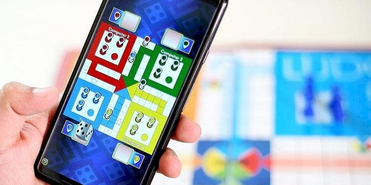 પોતાના મોજશોખ પુરા કરવા પૌત્રએ દાદીનું જ એકાઉન્ટ સાફ કર્યું…