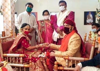 અનલોક-1 માં માસ્ક પહેરીને લગ્નનો અનેરો અવસર
