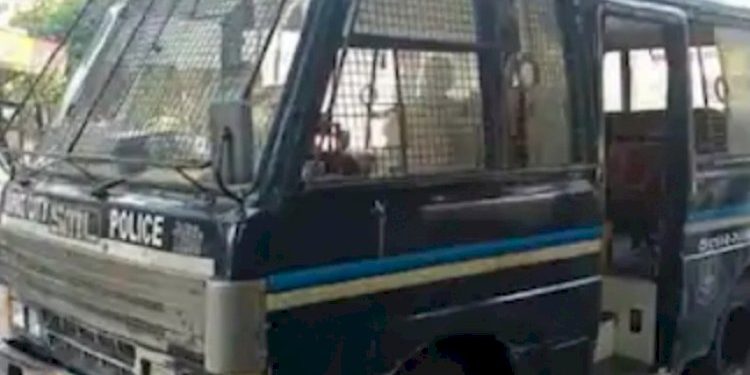 ‘રેસ્ટોરન્ટ કેમ ચાલુ રાખી’, ફૂડ વિભાગના અધિકારી બની માંગ્યા 20 હજાર