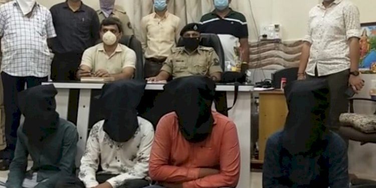 હાઈવે પર ટ્રકચાલકોને નિશાન બનાવતી ટોળકી અંતે ઝડપાઈ ગઈ…