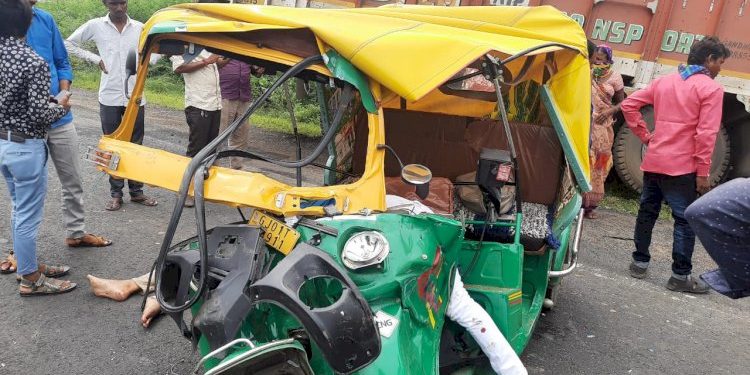 વધુ એક ગોઝારો અકસ્માત, 1 બાળક સહીત ૩ ના મોત