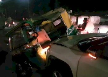 રીક્ષા અને કાર અથડાયા, 2 બાળકો સહીત  4 ઈજાગ્રસ્ત