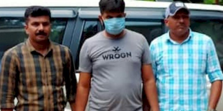 youtube પર કાર ચોરીના વીડિયા જોઈને MBAનો વિદ્યાર્થી બન્યો ચોર