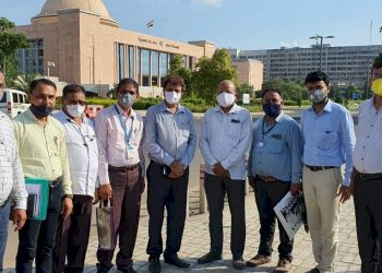 પ્રાથમિક શિક્ષકોને 4200 ગ્રેડ પે ની જાહેરાત તો કરી…પણ અમલવારી ક્યારે..?