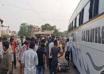 લકઝરી બસના ચાલકે ગુમાવ્યો કાબુ, 5 વાહનોને ટક્કર મારી, 2 બાળકોના મોત