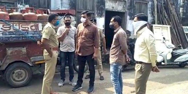 જેતપુરમાં ધોળે દિવસે લાખોની કિમતના સોનાની લુંટ