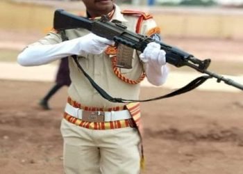 LRD જવાને સર્વિસ રિવોલ્વરથી પોતાના પર જ ગોળી ચલાવી જિંદગી ટૂંકાવી