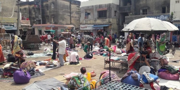 જામનગર:શહેરના સાધના કોલોનીના ફ્લેટનો ધંધાદારી ઉપયોગ….!!