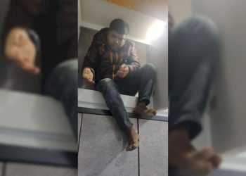 પાડોશીઓની સતર્કતાને સલામ, પોલીસે માળિયામાં છુપાયેલા તસ્કરોને ઝડપી પાડ્યા