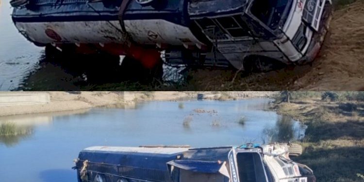 ખંભાળિયાના આરાધના ધામ નજીક ડિઝલ ભરેલા ટેન્કરની પલ્ટી:ટ્રાફિક જામ